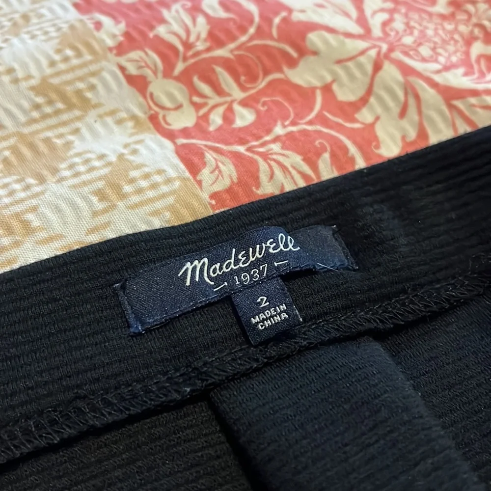 MADEWELL Bistro black pleated ribbed stretch skater skirt size 2 like new